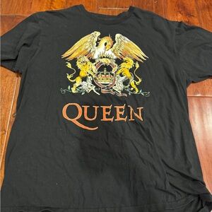 Queen XL T-Shirt